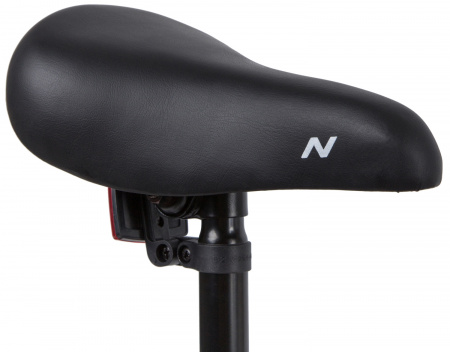 Велосипед Novatrack Strike 20" (2020) (Велосипед NOVATRACK 20" STRIKE белый-красный, тормоз нож, крылья корот, защита А-тип)