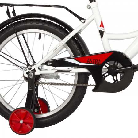 Велосипед NOVATRACK ASTRA 18" (2022) (Велосипед NOVATRACK 18" ASTRA белый, тормоз нож, крылья, багажник, защита А-тип)