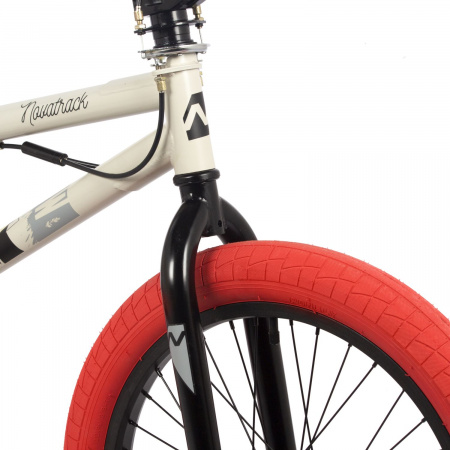 Велосипед Novatrack BMX Crow 20" (2024) (Велосипед NOVATRACK 20" BMX CROW серый, сталь, рама 20'',  U-BRAKE)